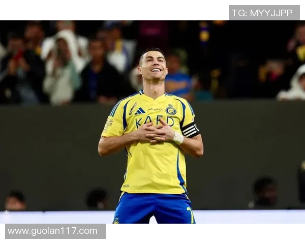 目前全球最强足球球星是谁 他背后的成就与影响力深度解析