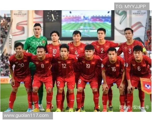 深圳足球崛起记：球星与球队的辉煌历程与未来展望